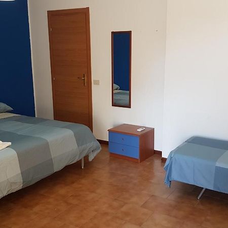 B&B Nettuno Beach Милаццо Экстерьер фото