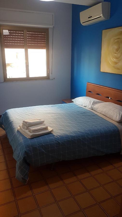 B&B Nettuno Beach Милаццо Экстерьер фото